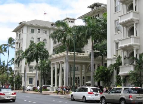 Moana Surfrider Hotel in Waikiki